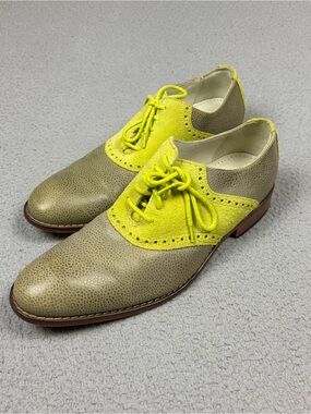 Cole Haan NikeAir Oxfords Men’s 10 M Pebbled Leather with Yellow Nubuck